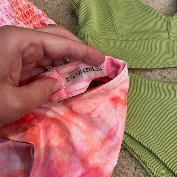 Bikini Bundle - Picture 5 of 5